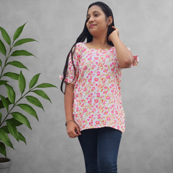 floral printed blend top with bow sleeves